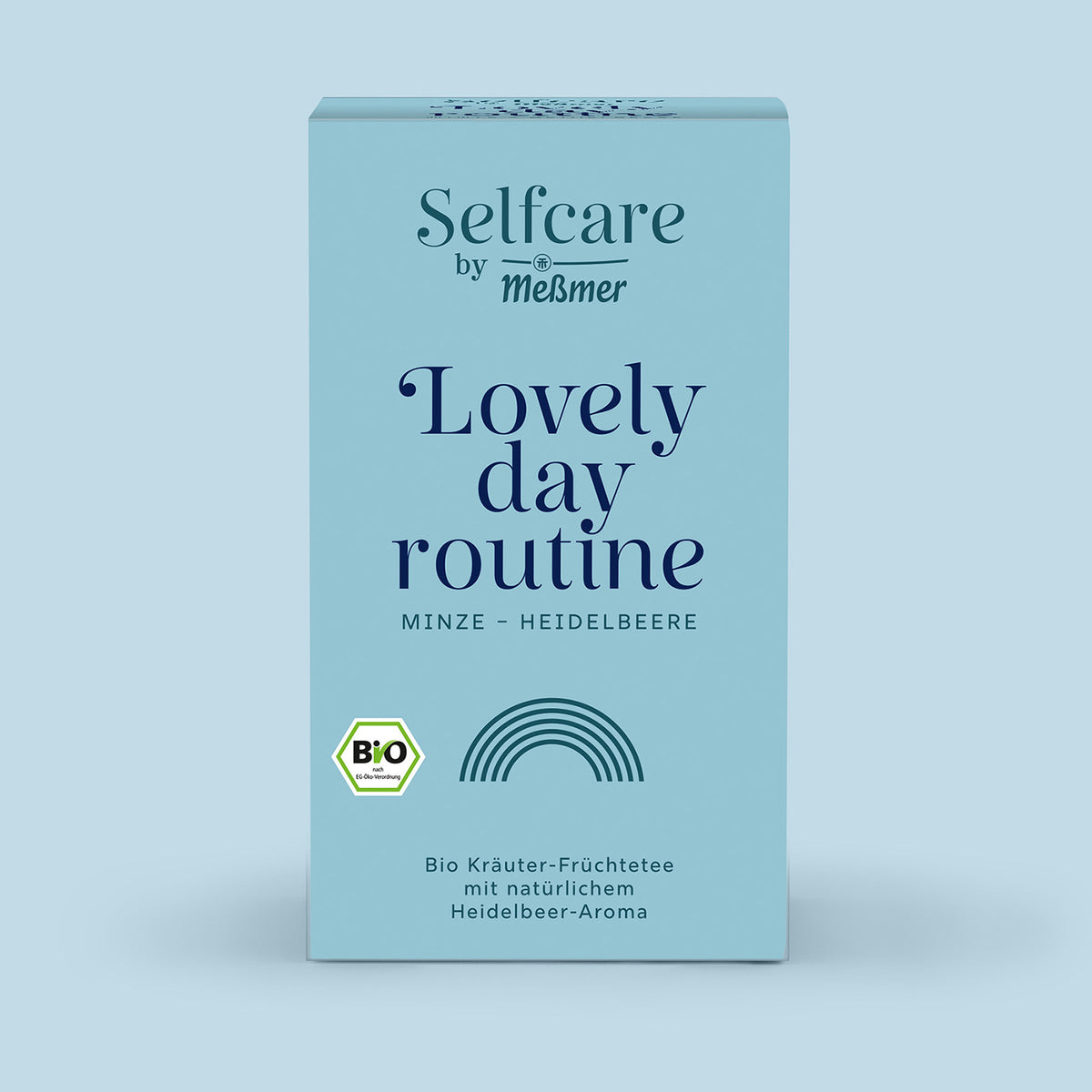 Verpackung von Bio Lovely Day Routine mit Minze und Heidelbeeraroma, Bio-Kräuter-Früchtetee, dezentes hellblaues Design und Bio-Siegel für entspannte Selfcare-Momente.